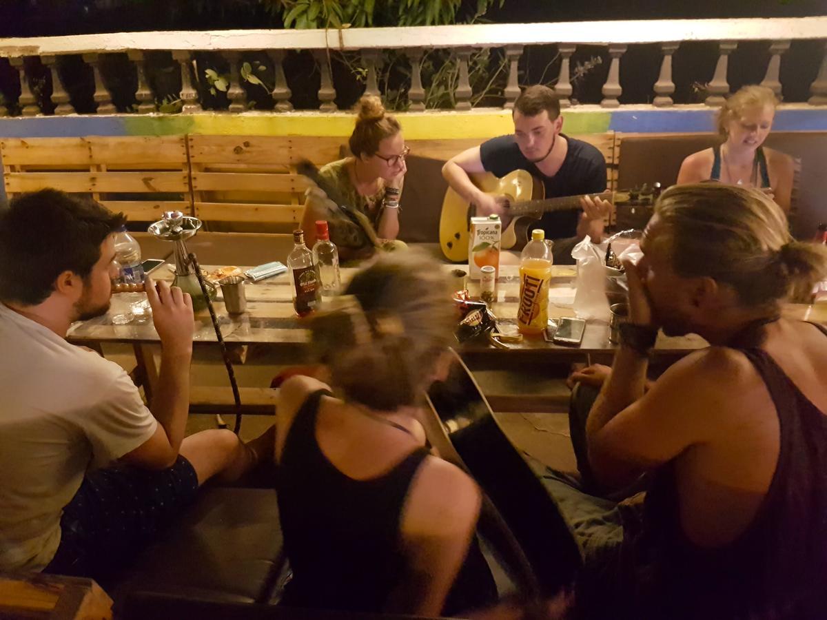 Happy Panda Hostel Arambol Goa Екстер'єр фото